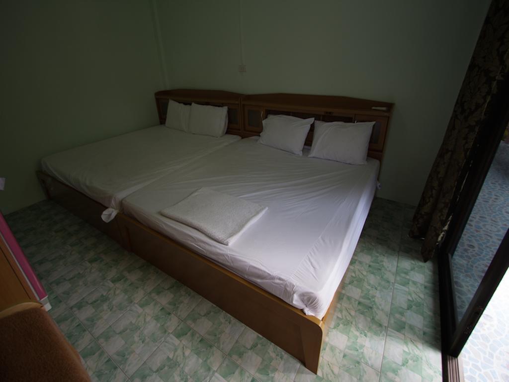 Chaiwat Resort Laem Sing Zimmer foto
